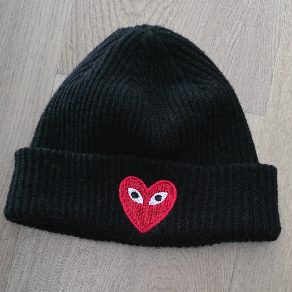 Comme Des Garcons PLAY Beanie